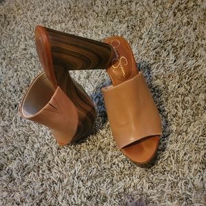 Jessica Simpson heels